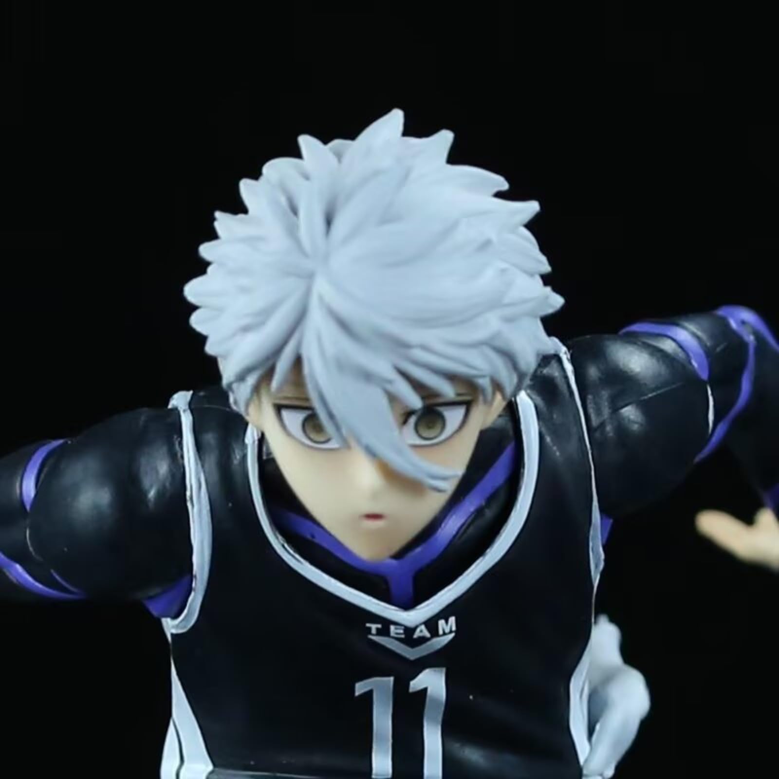 Amazon.co.jp: [YAORUI] ブルーロック 凪誠士郎 フィギュア なぎ せい